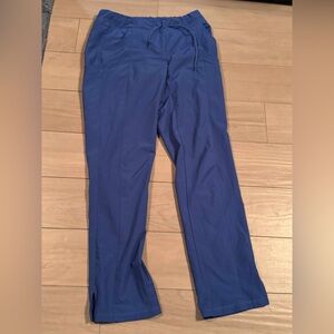Blue stretchy Pants with pockets Small